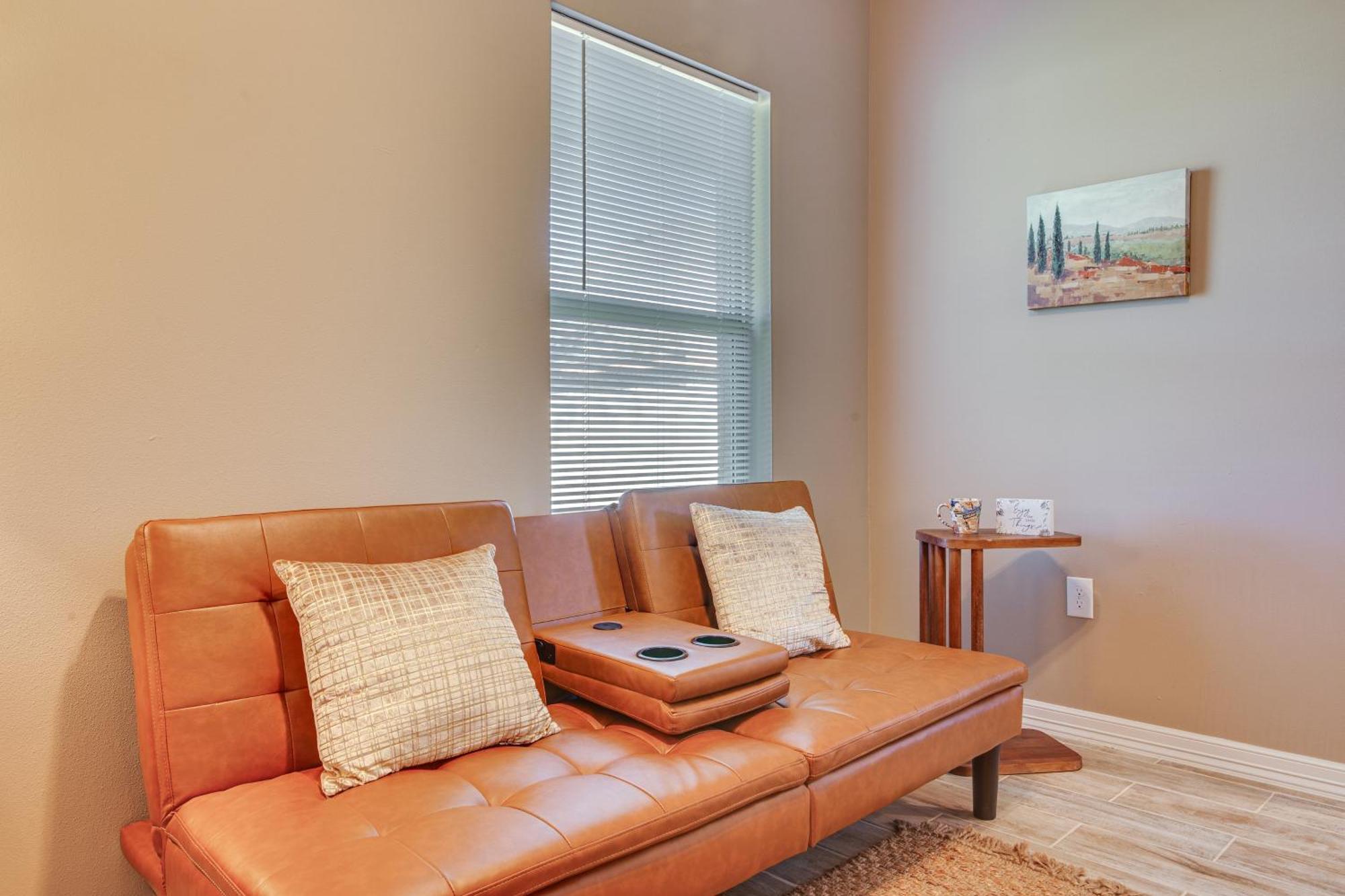 Pet-Friendly Brownsville Apartment With Yard! 외부 사진