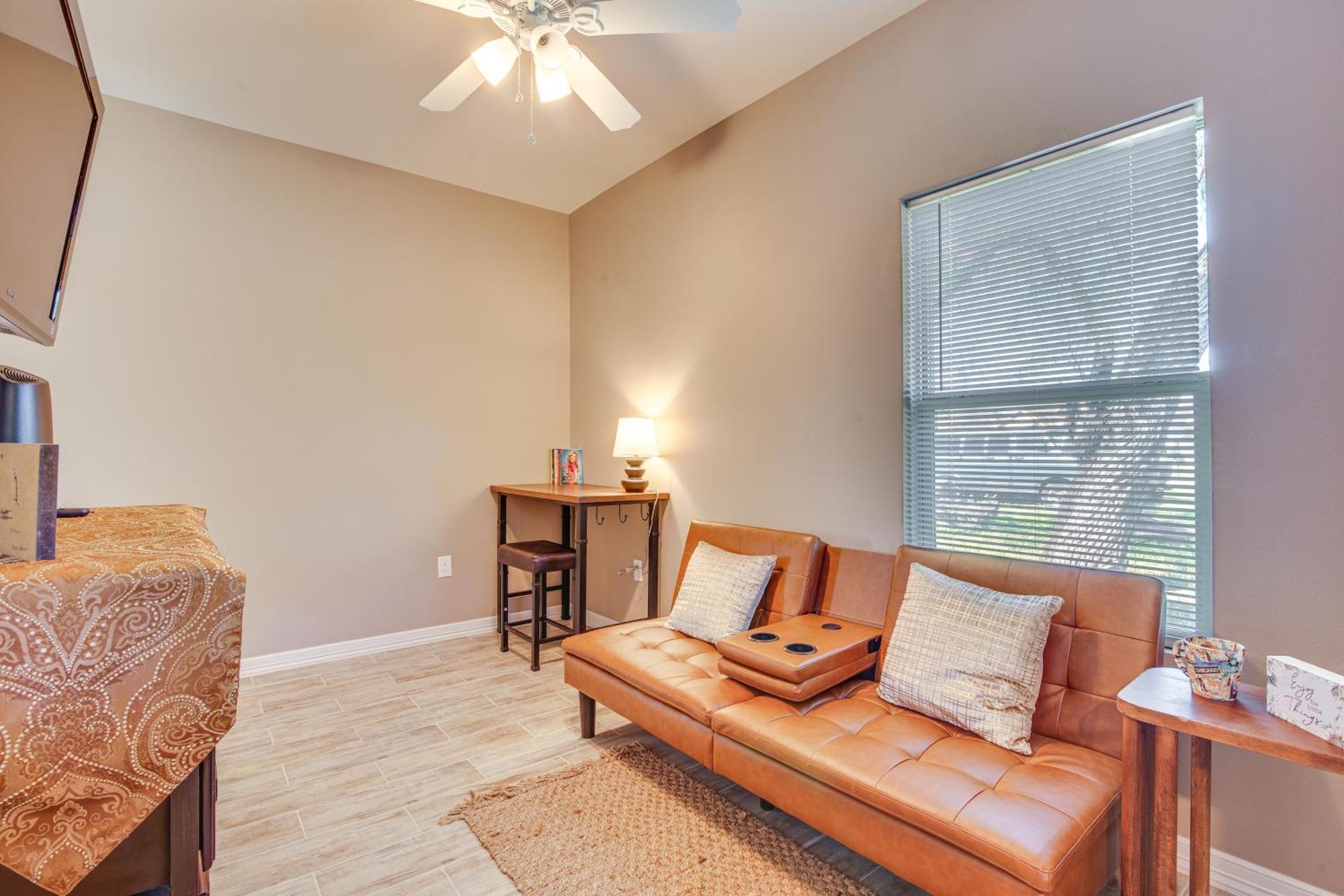 Pet-Friendly Brownsville Apartment With Yard! 외부 사진